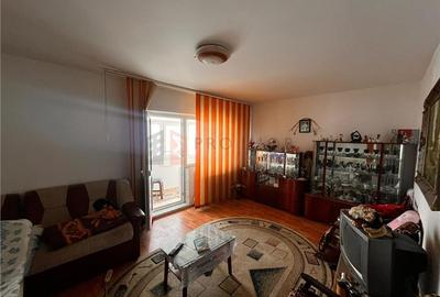 Apartament 2 camere cf1 decomandat zona Brosteni