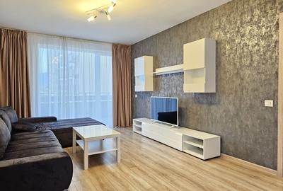 Apartament cu 3 camere decomandat, mobilat în Tractorul