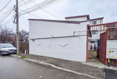 Casă individuală cu 3 camere în Rahova