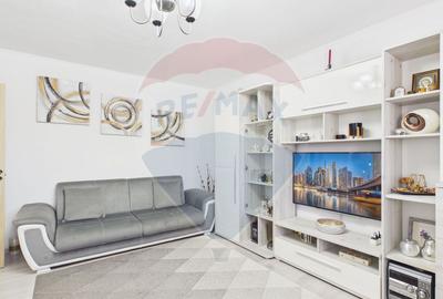 Apartament 4 camere de vanzare – complet renovat, mobilat și utilat - 1