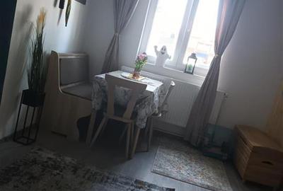Apartament mobilat si utilat 2 camere de vanzare in Sibiu  zona Tineretulu- PRET - 3