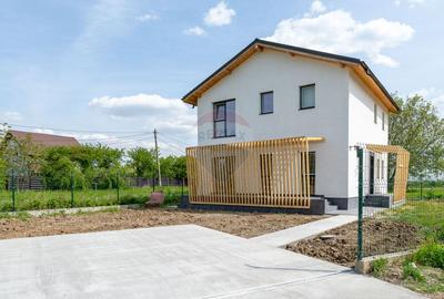 Casă / Vilă sustenabila in Dragomiresti/Sabareni - 15
