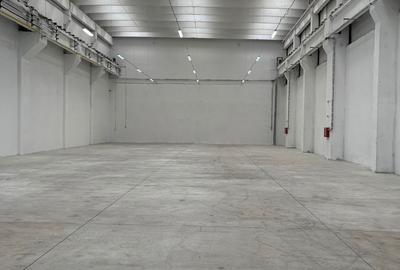 Spatiu industrial de inchiriat 1775 m2 - 3.5 Eur/m2 - 5