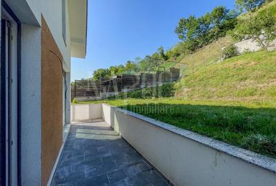 Casa 4 camere de vanzare in Sat Tauti, Tauti - 1