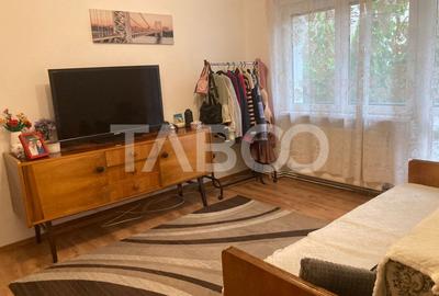 Apartament de inchiriat Central 2 camere balcon mobilat utilat - 1