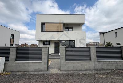 150 metri Bulevard - Casa individuala | 4 cam - Gazon - 3 minute STB - 1