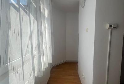 Garsoniera 27mp D-va Nord finisata 31.500eur neg usor - 4