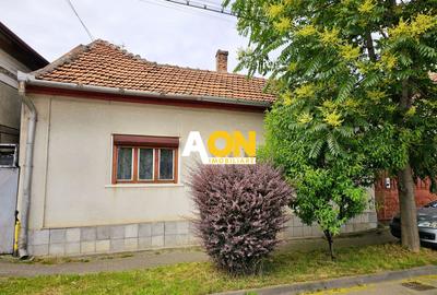 Casă individuală cu 5 camere în Central