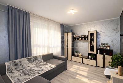 Apartament cu 2 camere semidecomandat, mobilat în Central