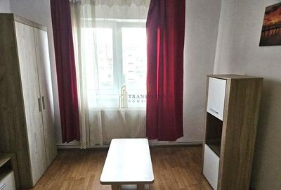 Apartament cu 2 camere semidecomandat în Vasile Aaron