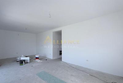 Casa Individuala - 4 camere - 2 bai - 363 mp teren - 14