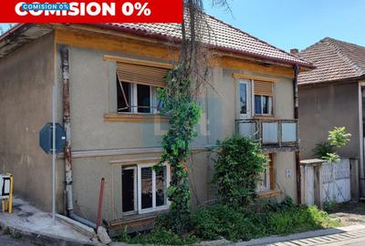 Casa cu 700 mp teren in zona Garii, necesita renovare. Comision 0. - 1