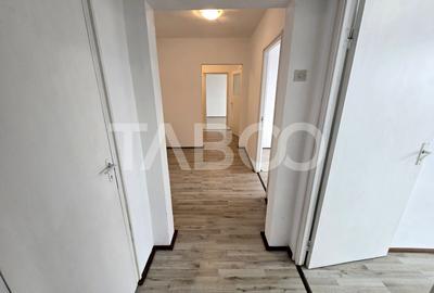 Apartament decomandat de vanzare cu 3 camere balcon zona Mihai Viteazu - 9