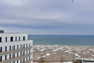 Apartament cu 2 camere semidecomandat, mobilat în Central