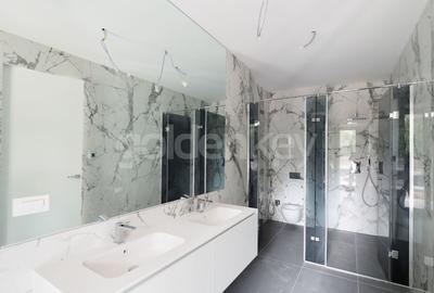 Apartament premium 3 camere, 3 bai | gradina exclusiva 246mp - 10