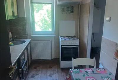 Apartament 2 camere-Podu Ros-Cantemir-etaj 2 - 4
