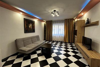 Apartament cu 3 camere decomandat, mobilat în Tractorul