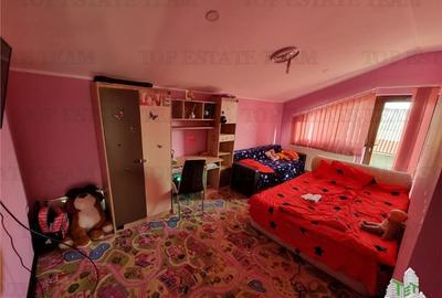 2 case  la pret de una in Valu lui Traian, Constanta - 3