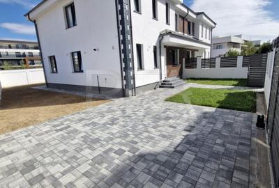 Duplex cu 4 camere în Theodor Pallady