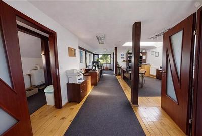 Nivel in casa, recomandat si activitati birou,  Central, Brasov - 1