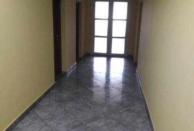 SPATIU COMERCIAL -BIROU - 4