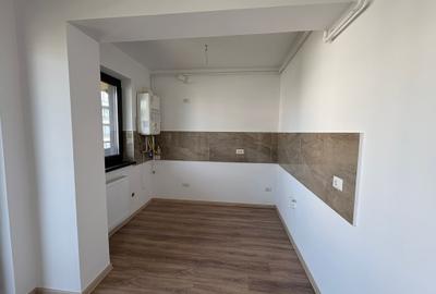 Apartament 3 camere - bloc nou - etaj 3/5 - 14