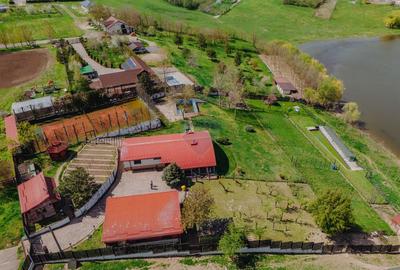 Vilă pe malul lacului, 3.000 mp, 4 corpuri, Piscină, teren Tenis - 25