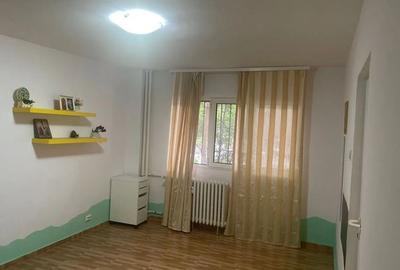 Apartament cu 2 camere decomandat în Ștefan cel Mare