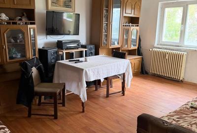 Apartament 3 camere, 71 mp, zona Cornitoiu - 1