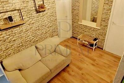 Apartament cu 4 camere decomandat, mobilat în Medicină