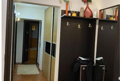 Apartament 3 camere decomandat - Tomis Nord - Ciresica - 135.000 euro (Cod E5) - 4
