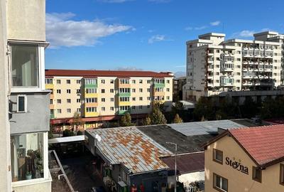Vând apartament 4 camere pe Bulevardul Transilvaniei - 8