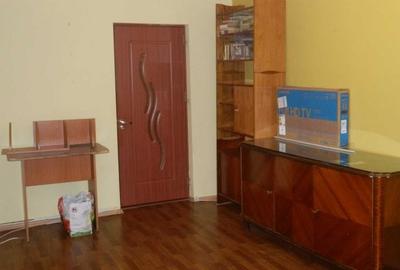 Apartament 2 camere bloc 1983 zona Drumul Taberei/Favorit
