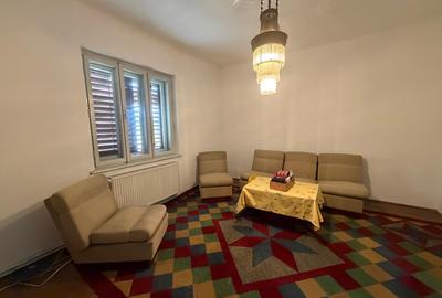 Casa 3 camere - bucatarie - baie - garaj - pivnita - cartier Trei Stejari - 2
