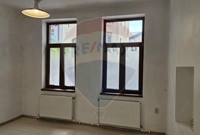 Apartament cu 2 camere într-o casă cu farmec interbelic, zona Popa Nan - 4