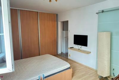 Garsonieră 29 mp | Zona Obor | Etaj 7/10 | 60.000 € - 3