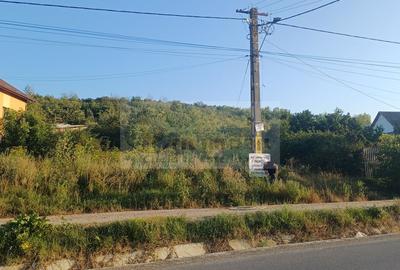 Teren Construcții intravilan de 500 mp, în Tomești