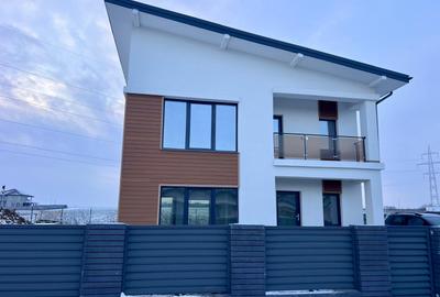 DIRECT DE LA PROPRIETAR: Vilă de lux – zonă rezidențială liniștită - 1