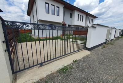 Casa tip triplex 113 mp, aproape finalizata, Valea Lupului