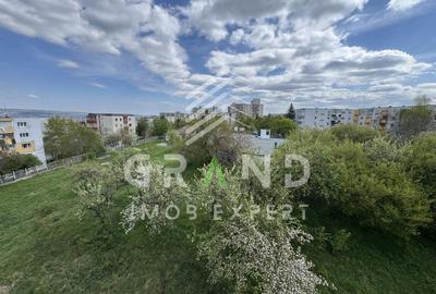 2 camere | Balcon | Etaj 3/4 | Orientare Est | Zorilor – UMF - 24