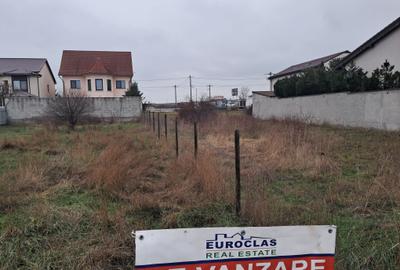 Teren Construcții intravilan de 430 mp, în Sud