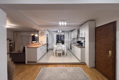 Apartament 4 camere | Decomandat | 94mp | Etaj 3/4 | Zona str. Paris - 7