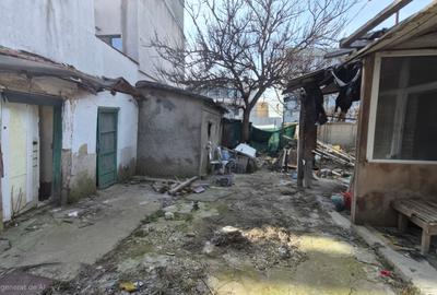 Faleza Nord - Teren Suprafata totala 458 mp + casa demolabila (210 mp) - 5