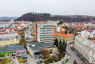 De vanzare Hotel, nefunctional, 70 camere + teren 3590 mp, Dej - 21