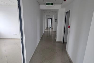 Inchiriez cladire de birouri - 8