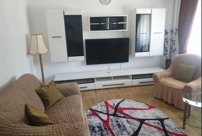 Apartament cu 4 camere decomandat, mobilat în Vitan Mall