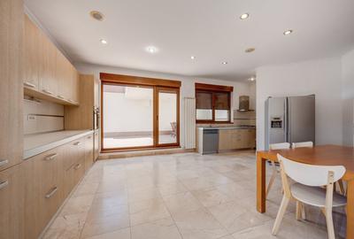 Unic pe etaj! Penthouse 5 camere, 482 mp, lift privat – Satul Francez - 10