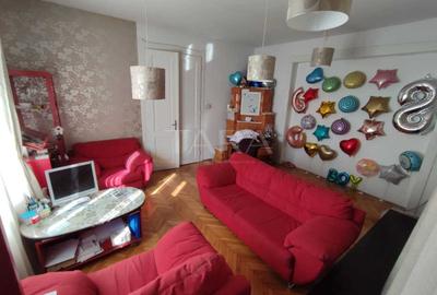 Casa cu 3 camere in Andrei Muresanu - 2