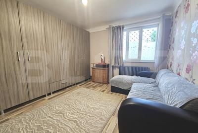 Apartament cu 2 camere semidecomandat, mobilat în Podu Roș