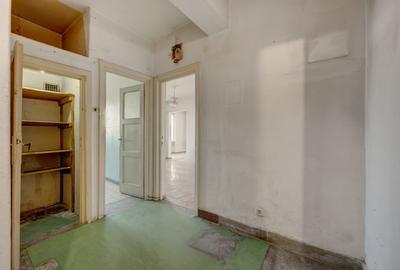 Kogalniceanu, Facultatea de Drept, Vedere Splai - 18
